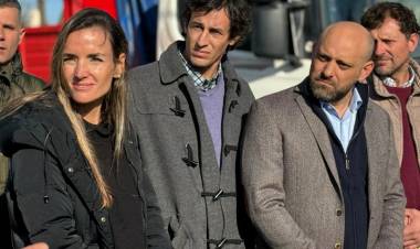 Santa Fe y Córdoba, aliadas estratégicas para la primera carga de exportaciones de miel