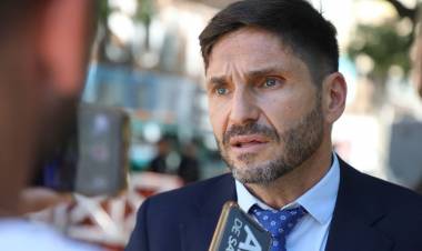 Pullaro: “Que los padres manden este lunes a los chicos a las escuelas porque van a estar abiertas”