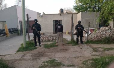 ALLANAMIENTOS EN SAN JUSTO Y VIDELA.