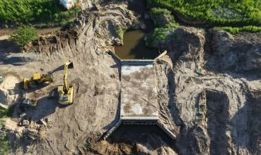 Más obras para la producción: el Gobierno Provincial, cerca de finalizar el reacondicionamiento de Canal Irigoyen