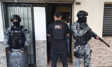 Golpe de PDI con el secuestro de más de 6 kilos de marihuana y más de 200 gramos de cocaína en Rosario