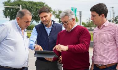 Pullaro y Poletti anunciaron obras para la renovación urbana en espacios públicos clave