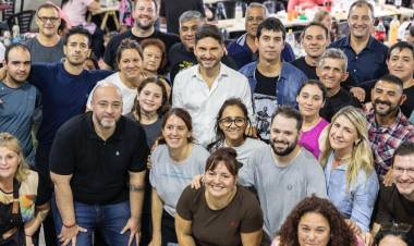 Pullaro: “Santa Fe tiene futuro por su gente, que se esfuerza todos los días por salir adelante”