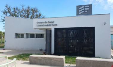 Del abandono a la renovación total: la gestión de Pullaro reconstruyó el Centro de Salud de barrio Las Vegas en Santo Tomé