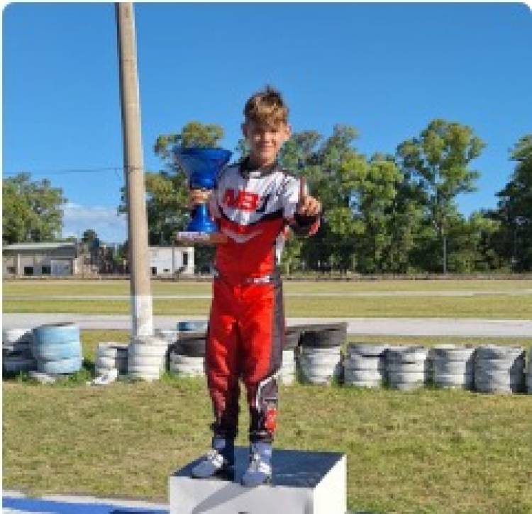 karting//Debut y Victoria 