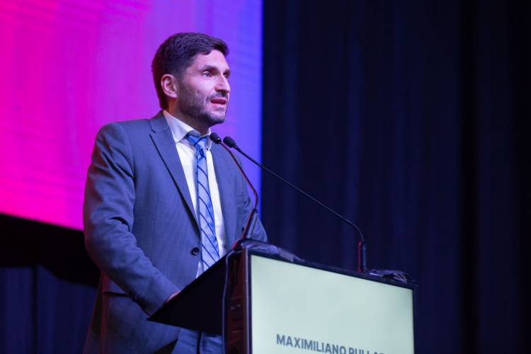  Pullaro: “Vamos a meter presos a quienes no nos dejan vivir en paz y a incautar y rematar sus bienes”