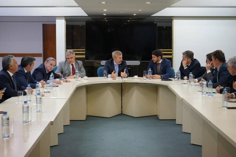 Pullaro: “Nuestra posición como Provincia siempre será la defensa del campo y de la industria”