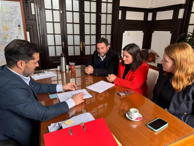 Nuevos Centros de Atención para la Niñez y las Familias en Helvecia, San Cristóbal y San Javier