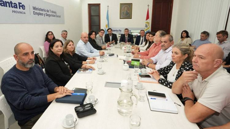 Provincia también ofreció a los docentes una compensación por los meses anteriores y un 8 Por Ciento de aumento trimestral