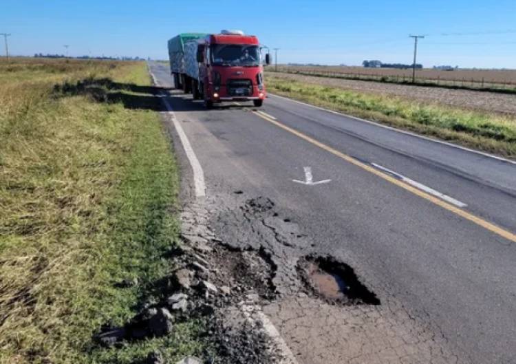 Las rutas nacionales que pasan por Santa Fe ya son trampas mortales por el estado de abandono