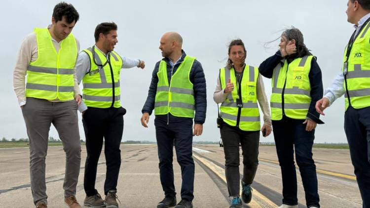 Empezó la obra de remodelación de la pista del Aeropuerto Internacional de Rosario