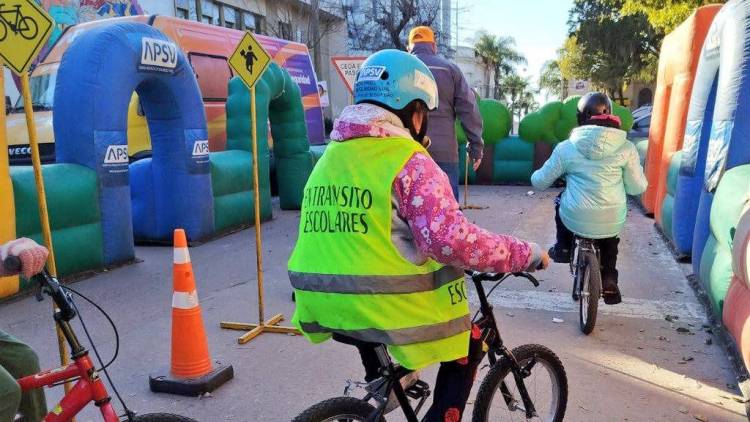 Seguridad Vial Infantil: APSV y Defensoría de Niños, Niñas y Adolescentes despliegan acciones para promover prácticas de movilidad segura
