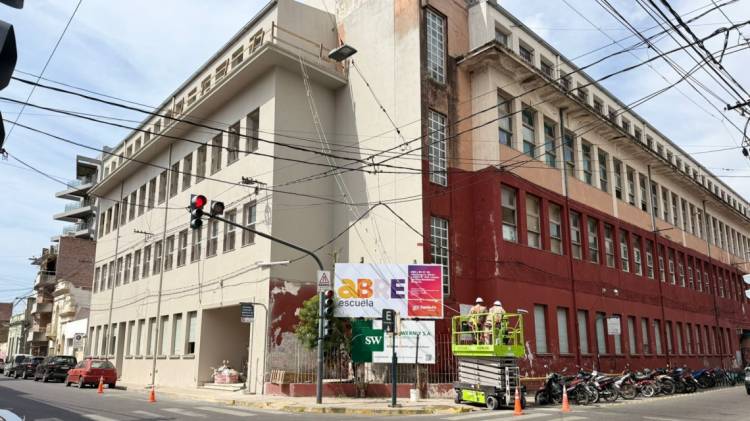 Abre Escuela: Provincia avanza en las mejoras edilicias de El Comercial