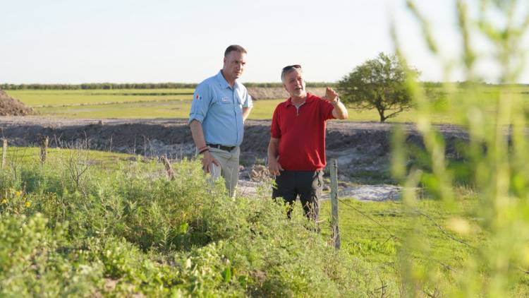 Para asegurar el transporte de hacienda, la Provincia refuerza el puente El Cántaro en Colonia Teresa