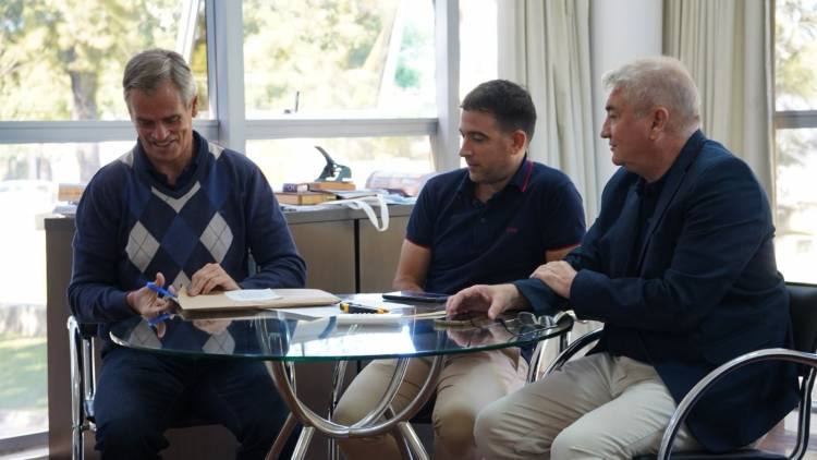 Ruta 1: Provincia licitó el mantenimiento y modernización del sistema de semáforos entre Colastiné y Rincón