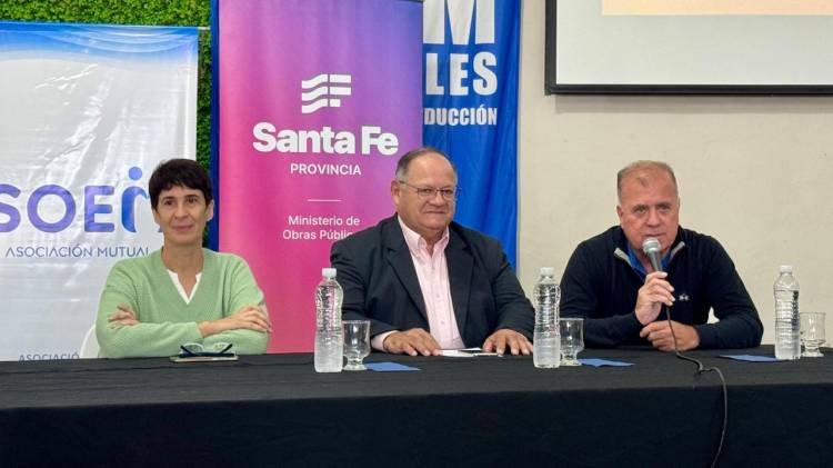 En Sunchales, el Gobierno Provincial sorteó nuevas viviendas y cumplió el sueño de 8 familias de trabajadores municipales