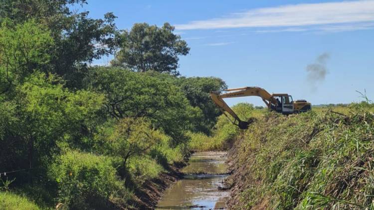 La Provincia y la Municipalidad de Santa Fe refuerzan tareas de prevención hídrica en la capital