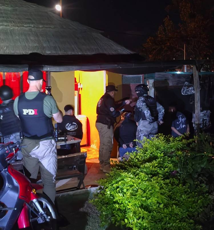 Cayastá: cuatro detenidos por narcomenudeo, entre ellos un policía en actividad