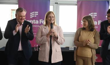 Scaglia: “La diferencia con el Gobierno nacional es que nosotros hacemos las rutas, no las abandonamos”