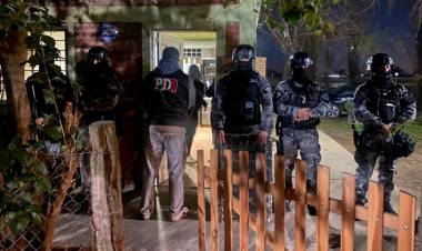Robos calificados en la región: allanamientos en cuatro localidades, detenidos y secuestro de elementos de interés