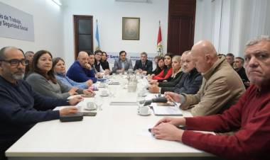 Paritaria docente: Provincia presentó una propuesta semestral con un aumento del 15 % incluyendo Fopcid y el mínimo garantizado