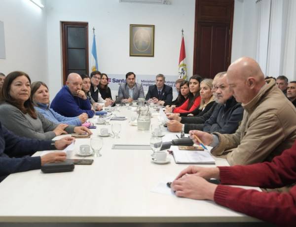 Paritaria docente: Provincia presentó una propuesta semestral con un aumento del 15 % incluyendo Fopcid y el mínimo garantizado
