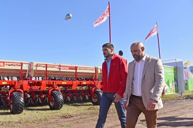   Provincia entregó créditos por más de $ 6 mil millones para activar la producción en Santa Fe