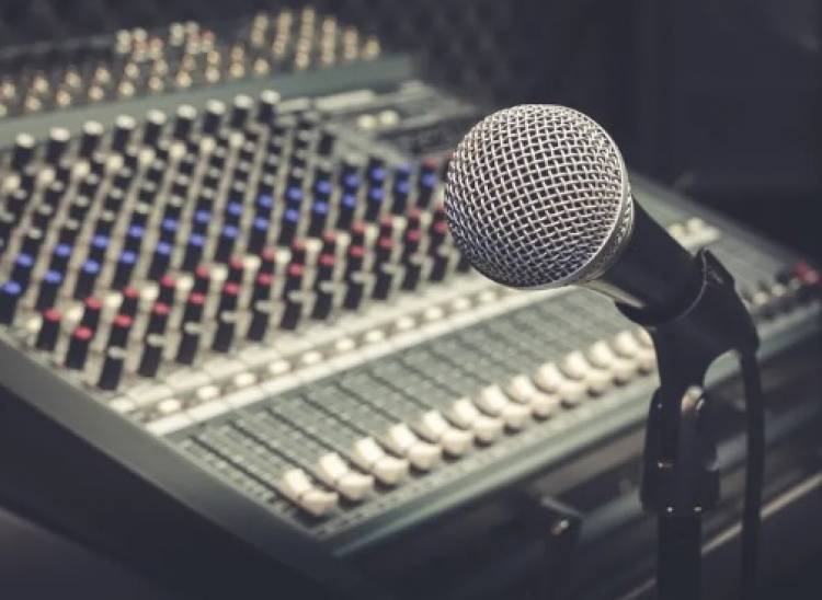 18 de abril Día Mundial del Radioaficionado