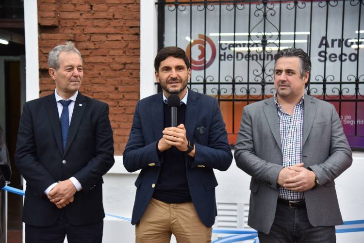 Seguridad: Pullaro inauguró en Arroyo Seco el Centro de Denuncias Nº 54 de la provincia