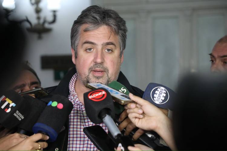 Santa Fe// Cococcioni destacó el accionar policial ante la presencia de un “pequeño grupo de inadaptados”