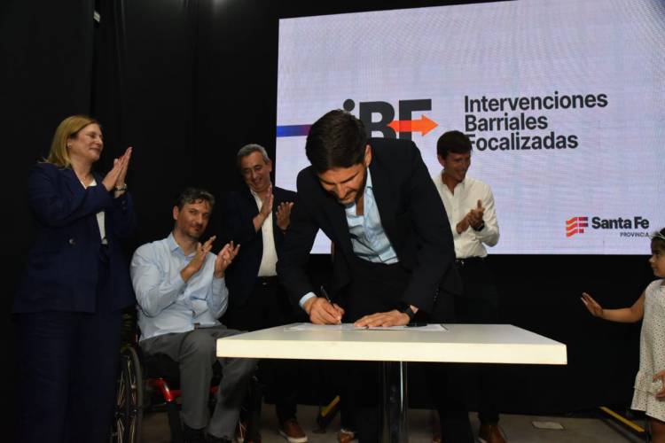 Pullaro: “Trabajemos juntos para que cada lugar de la provincia tenga las herramientas para vivir en paz”