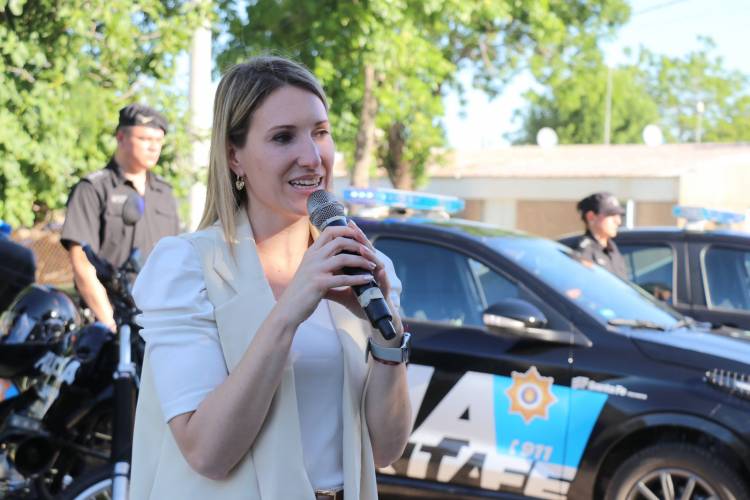 Nuevos móviles para patrullaje policial en el departamento Las Colonias