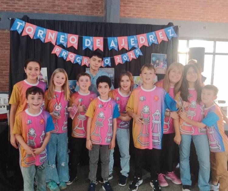 ÉXITO ROTUNDO DEL TORNEO DE AJEDREZ EN PROGRESO.