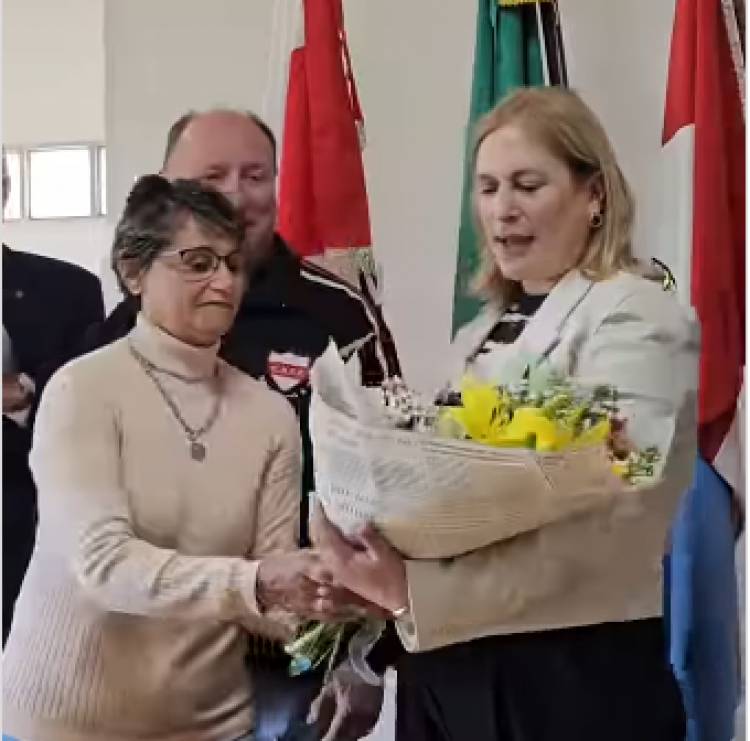 Rodrigo Borla//EL FUTURO SE CONSTRUYE UNIDOS