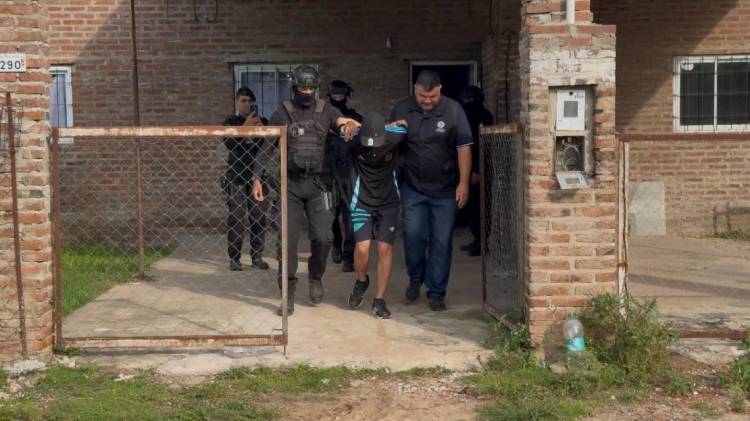 Dos detenidos y medio kilo de cocaína secuestrada en allanamientos realizados por la PDI en Recreo por un crimen