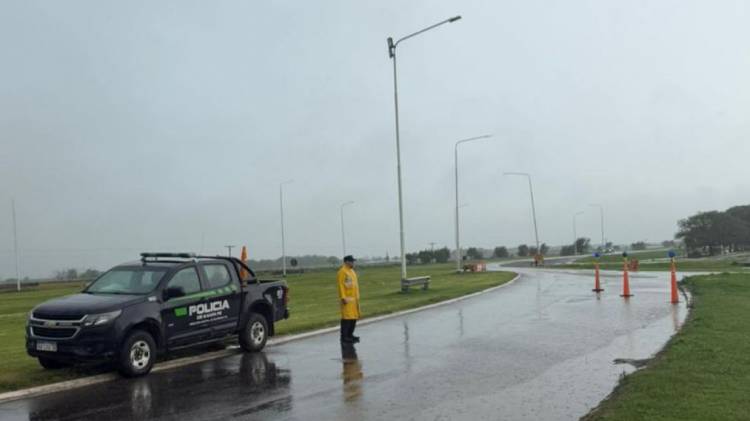 Desvíos obligatorios en la RN 34 por el colapso de una alcantarilla en Lehmann