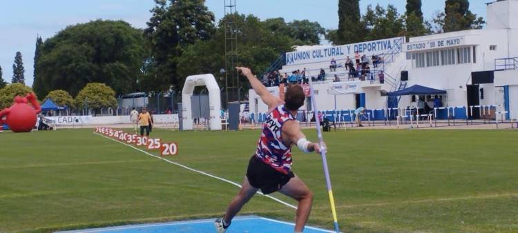 Copa Santa Fe: Provincia dio inicio a las competencias de Atletismo y Golf en distintos puntos del territorio