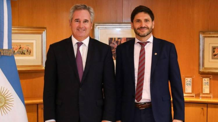 Pullaro llevó al canciller Quirno un documento en defensa de la producción santafesina de biodiésel