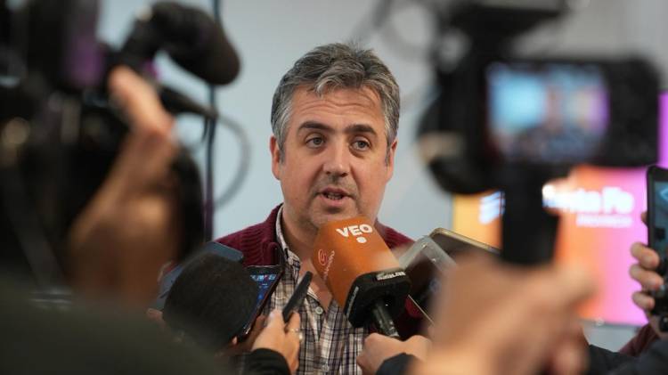 “Cara la jodita”: la reacción del primer padre notificado por el Gobierno por el costo del operativo por amenazas a escuelas