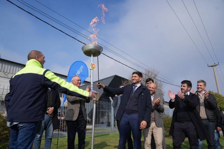 Pullaro inauguró el Gasoducto Regional Sur: “En Santa Fe la obra pública no es sinónimo de corrupción, sino de desarrollo, igualdad y trabajo”