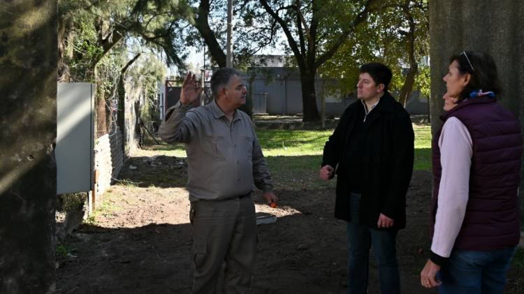 Con una inversión de 120 millones de pesos, el gobierno de Pullaro realiza mejoras en la infraestructura del Hospital Mira y López