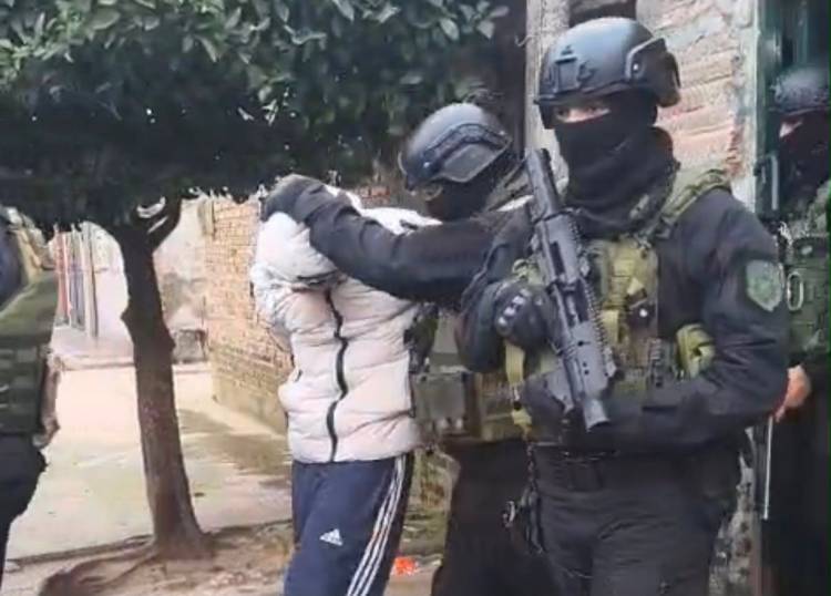 La Policía localizó y detuvo al hombre sindicado como autor de un violento asalto en Santa Fe